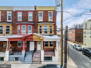 Building Photo - 1920 W Berks St