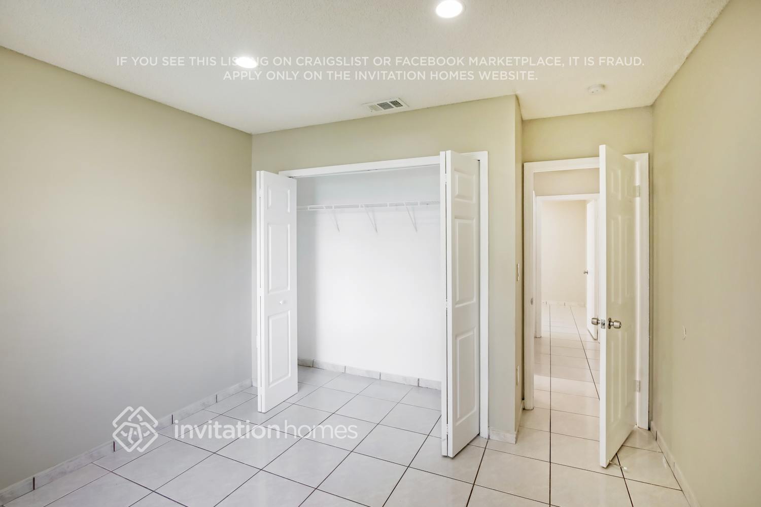 Building Photo - 7845 SW 161st Ave