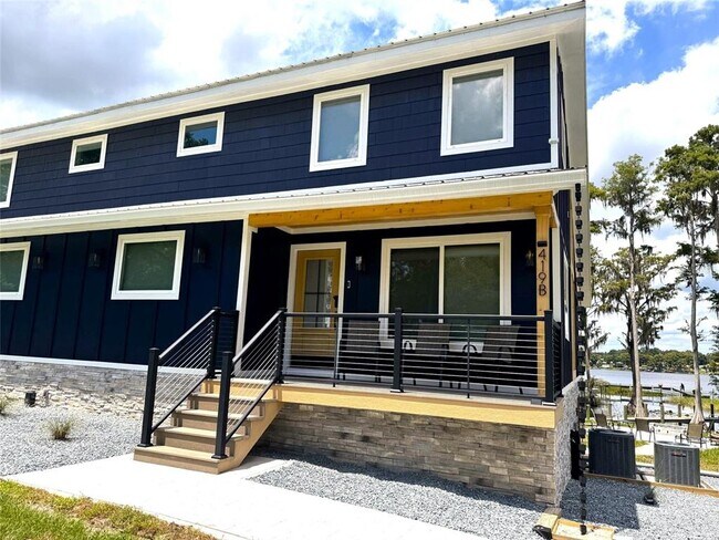 Building Photo - 419 N Apopka Ave