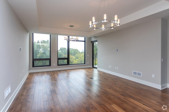 2BR, 2.5BA, - 1,617SF - The Lakes Residences