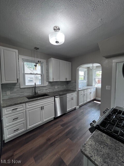 Building Photo - 29 Crestline Pl