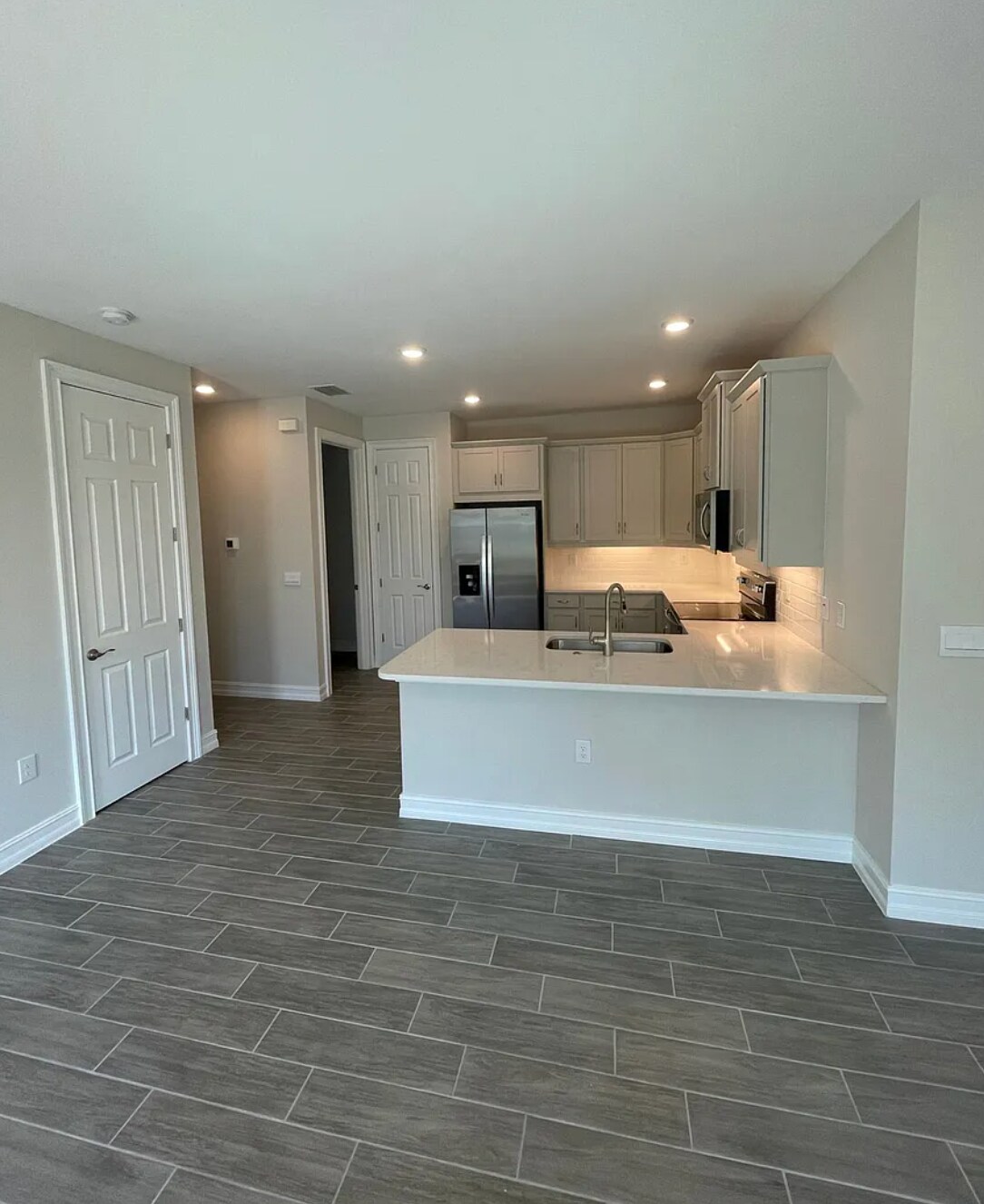 Building Photo - 1078 Rolling Brook Ln