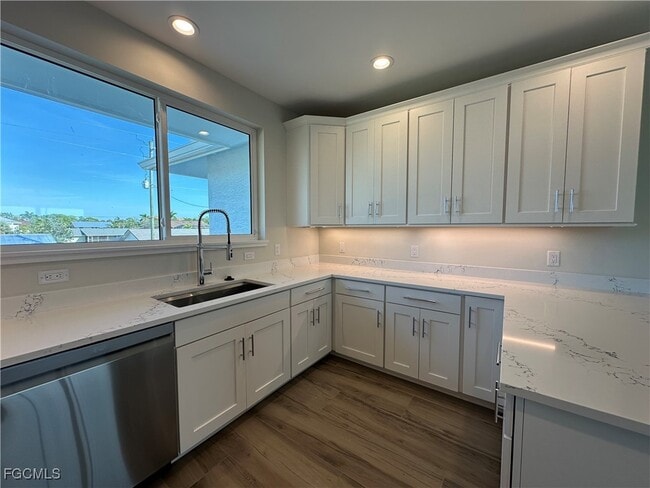 Building Photo - 4717 Spring Creek Dr