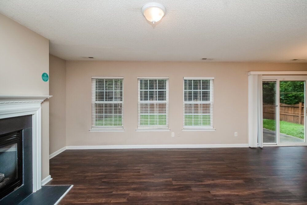 Building Photo - 8810 Laurel Run Dr