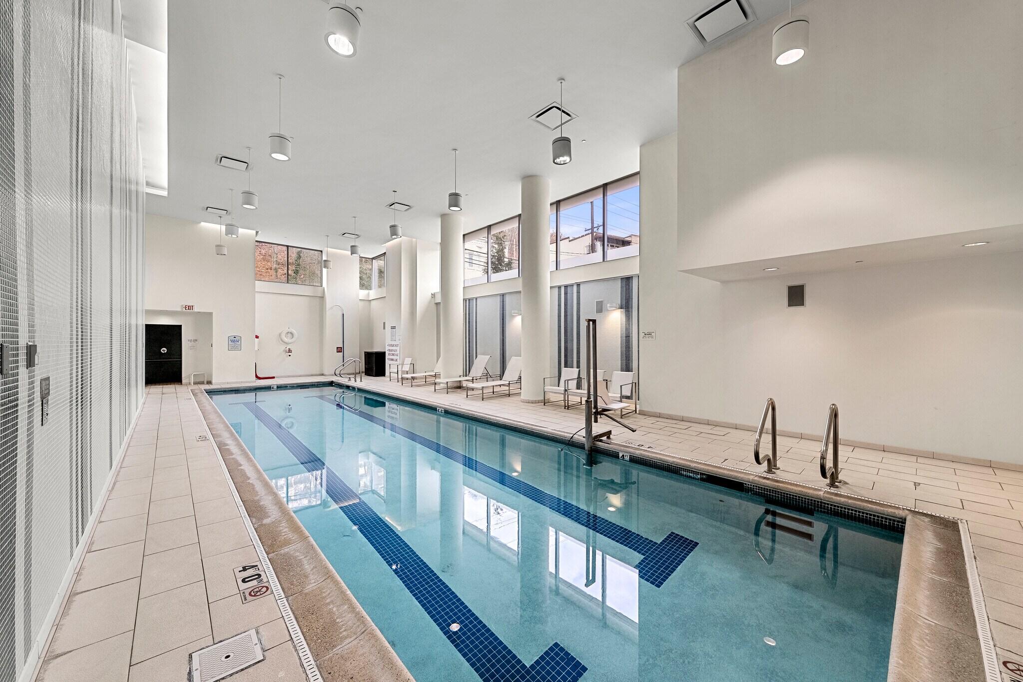 Building Photo - 917 Hudson Park