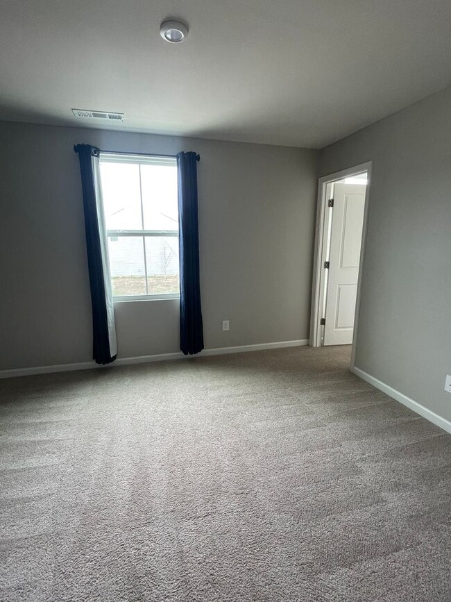 Building Photo - 2017 Westchester Dr