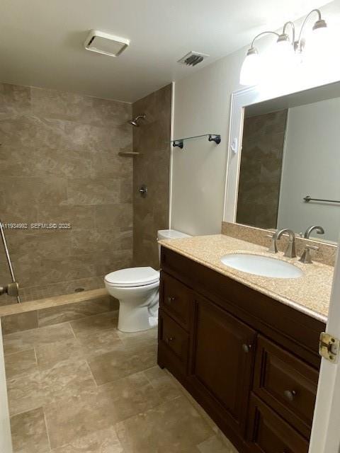 Building Photo - 520 Orton Ave