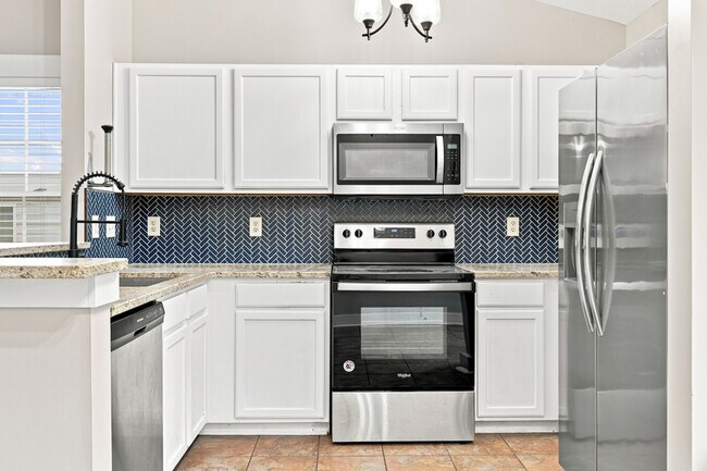 Building Photo - 5519 Mt Mansfield Rd