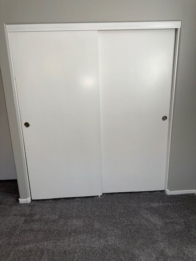 Building Photo - 2-STORY HOME FOR RENT IN HENDERSON