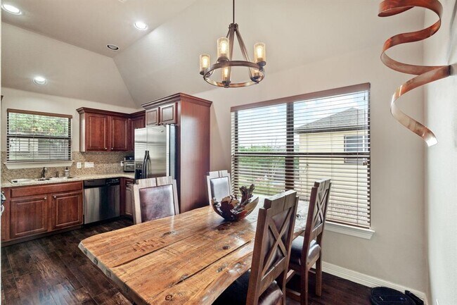 Building Photo - 15508 Checotah Dr