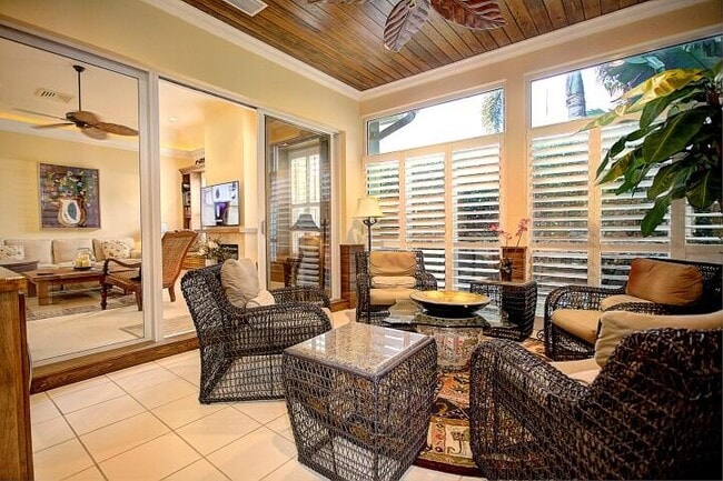 Building Photo - 14499 Cypress Island Cir