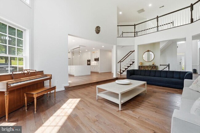 Building Photo - 7273 Tinsley Way