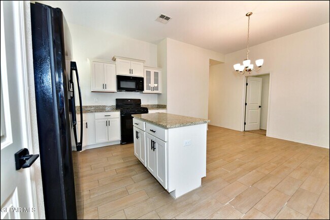 Building Photo - 5128 Joe Castillo St