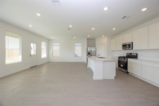 Building Photo - 2220 Pommel Ln