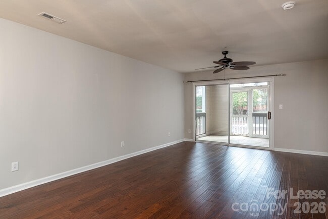 Building Photo - 17522 Tuscany Ln