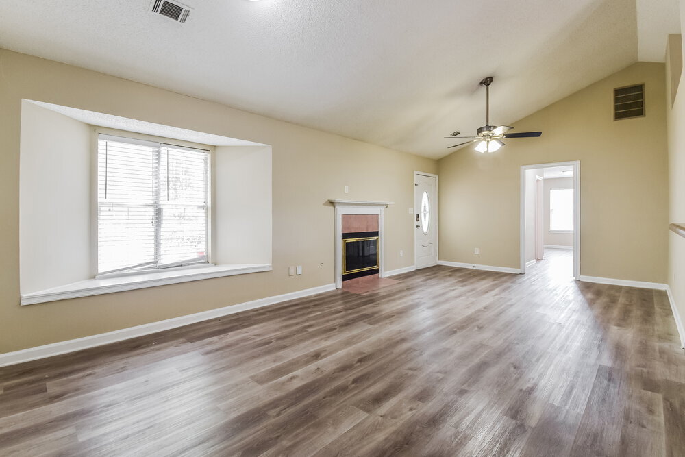 Building Photo - 1466 Fall Creek Trce