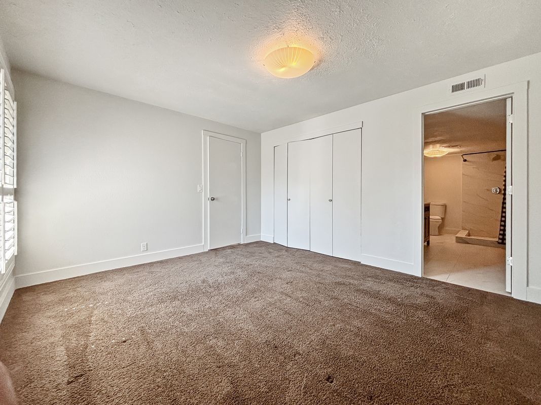 Building Photo - 4650 Quail Park Dr