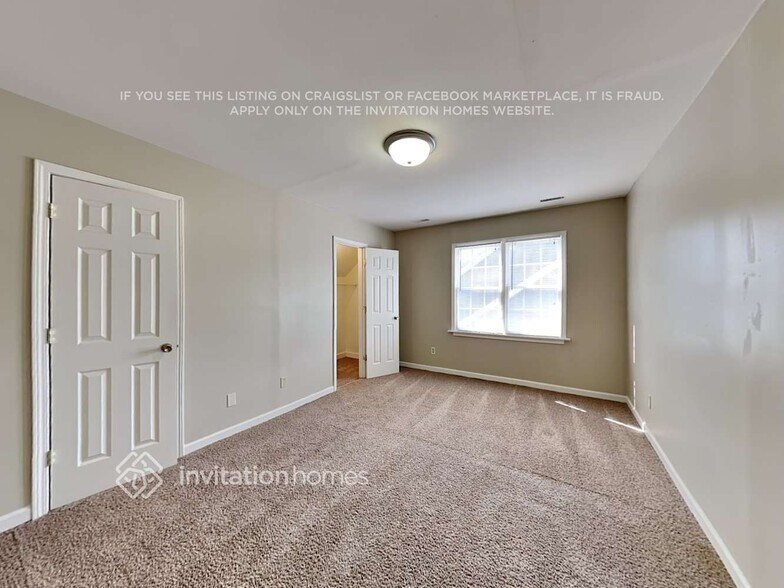 Building Photo - 308 Tarragon Trail