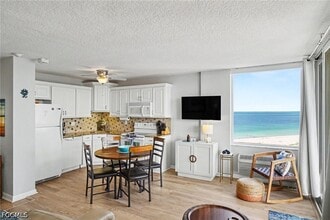 Building Photo - 7330 Estero Blvd