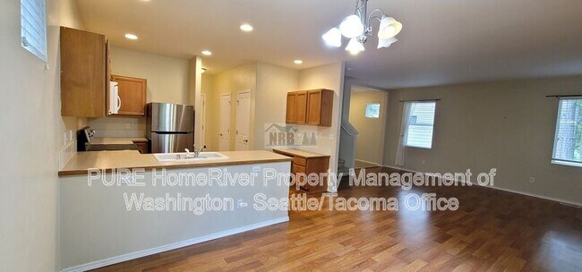 Building Photo - 9606 191st St Ct E