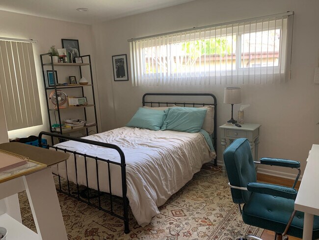 Building Photo - 5104 63rd St