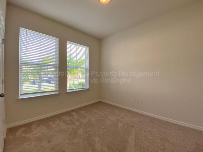 Building Photo - 12040 Ryegrass Trail