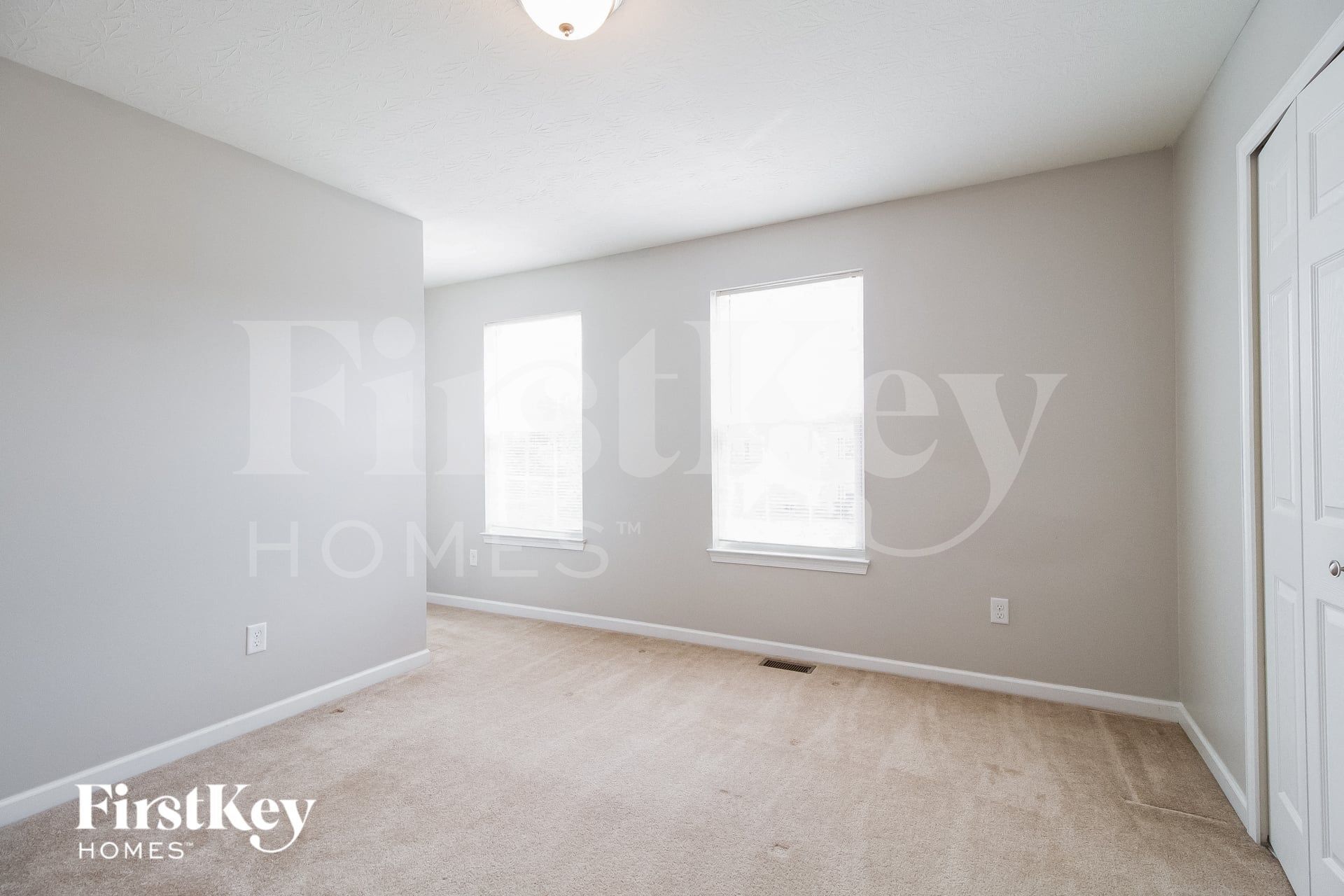 Building Photo - 6038 Marsh Cir