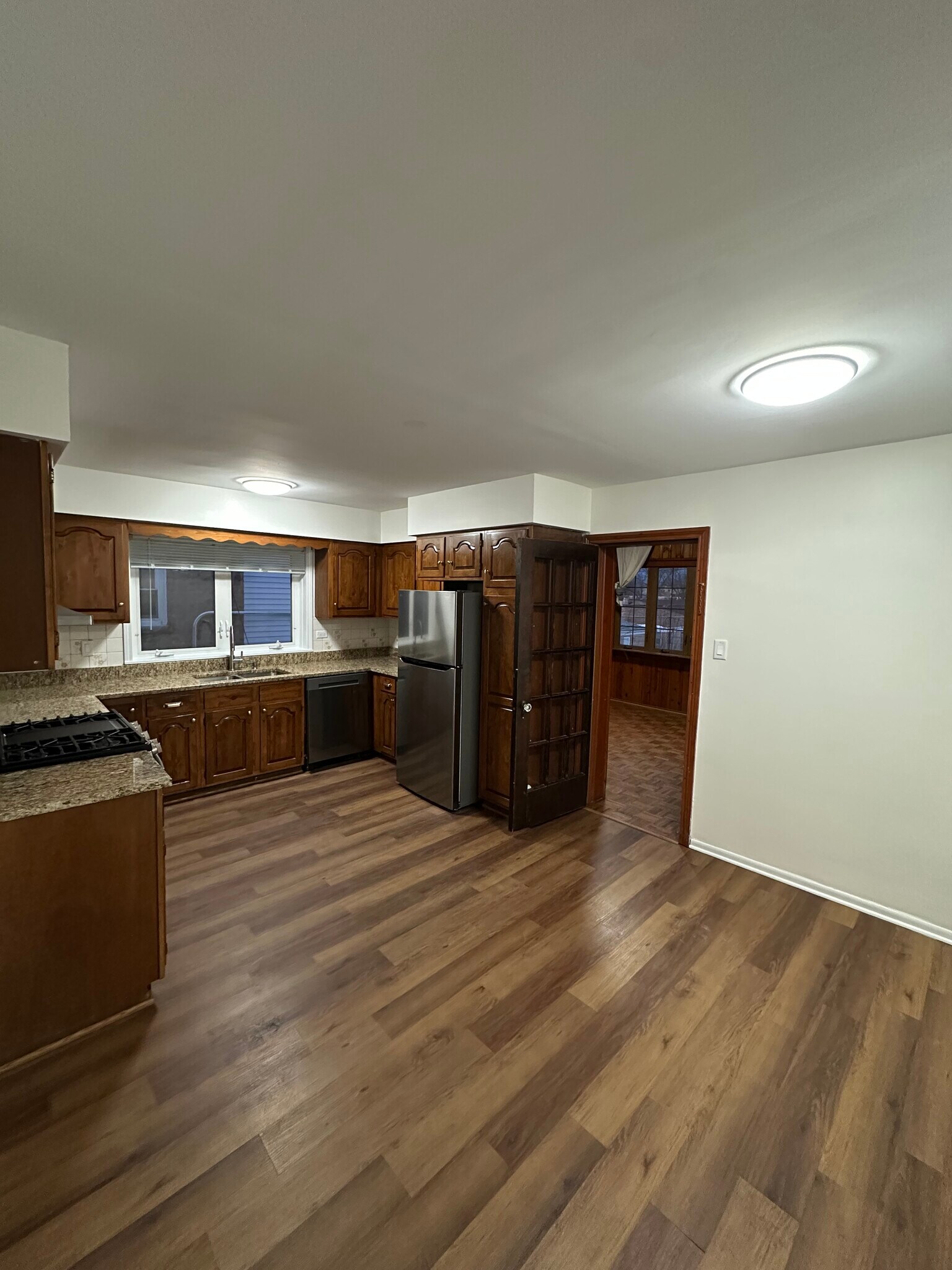 Building Photo - 6113 N Kedzie Ave