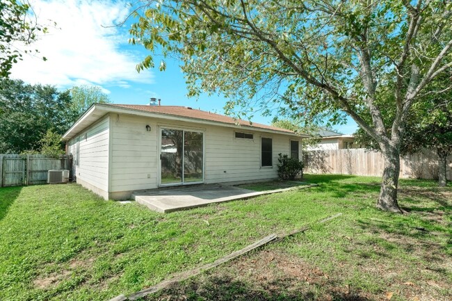 Building Photo - 124 Hunter Rex Way