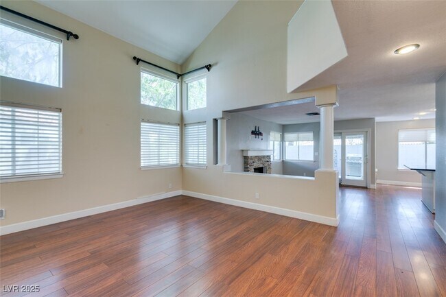 Building Photo - 9201 Buckhaven Dr