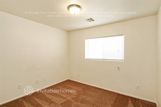 Building Photo - 4921 Apache Valley Ave