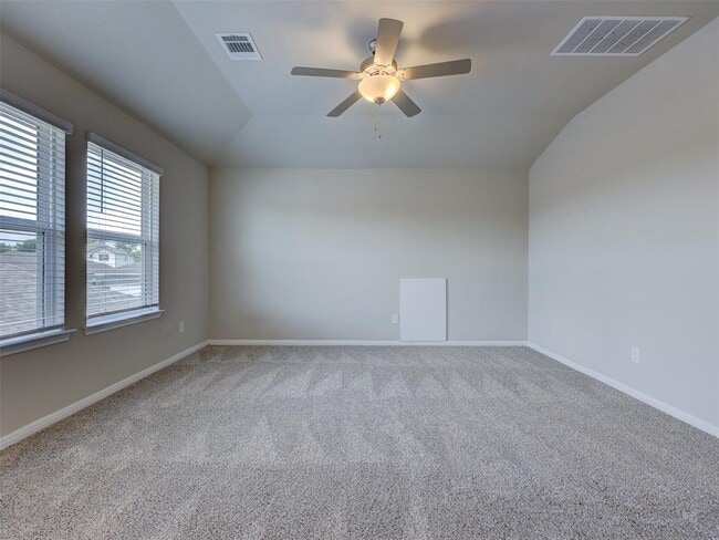 Building Photo - 10205 Mager Ln