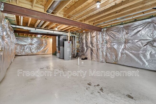Building Photo - 7629 Hamelin Ln