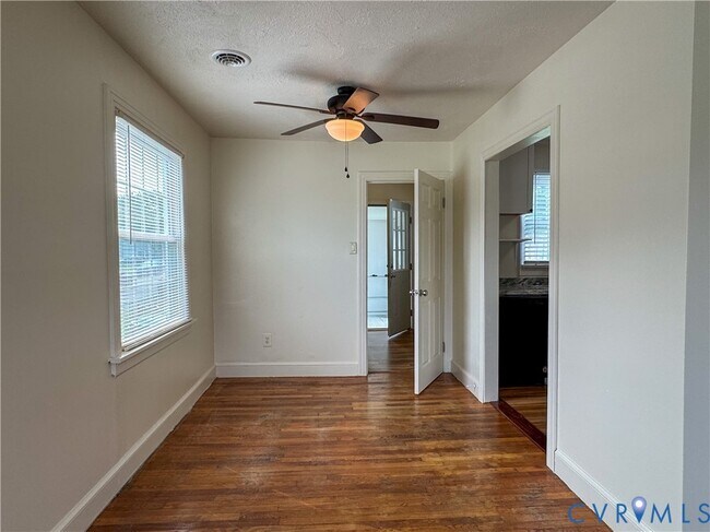 Building Photo - 1809 Geffert Dr