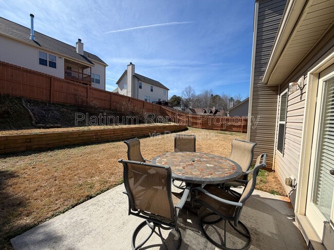 Building Photo - 95 Rand Way