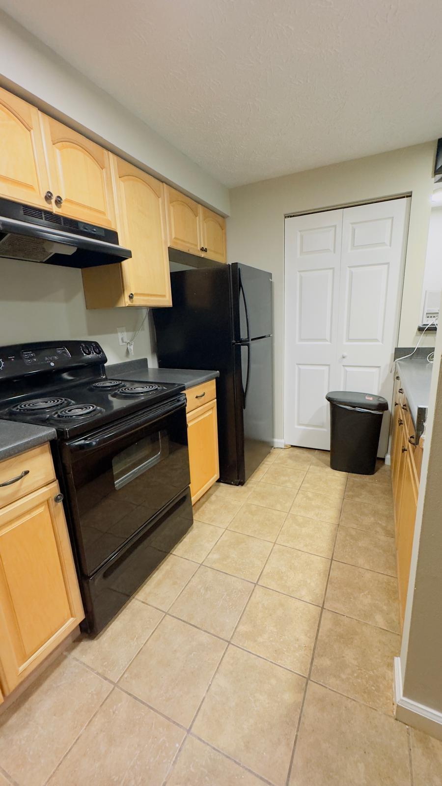 Building Photo - 8382 Brockham Dr