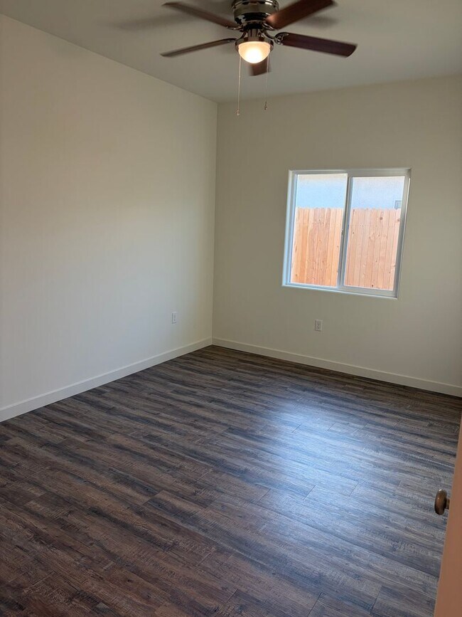 Building Photo - 6007 Cougar Trl