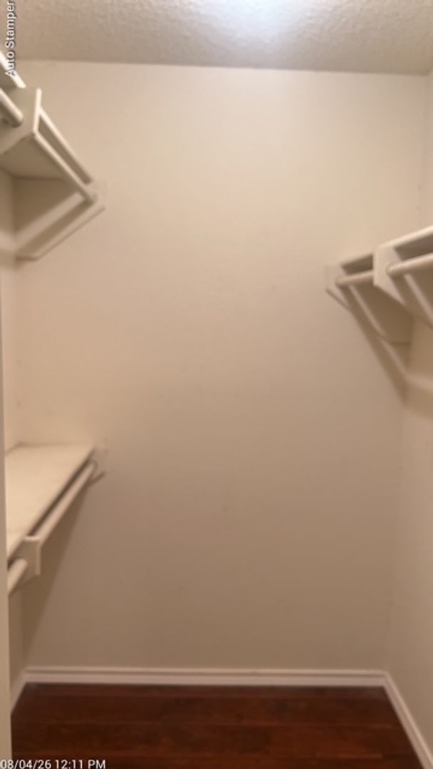 Building Photo - 903 Love Wood Ln