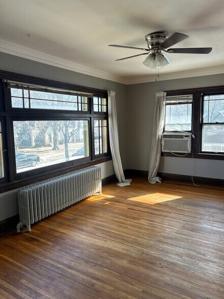 Building Photo - 3923 Upton Ave N