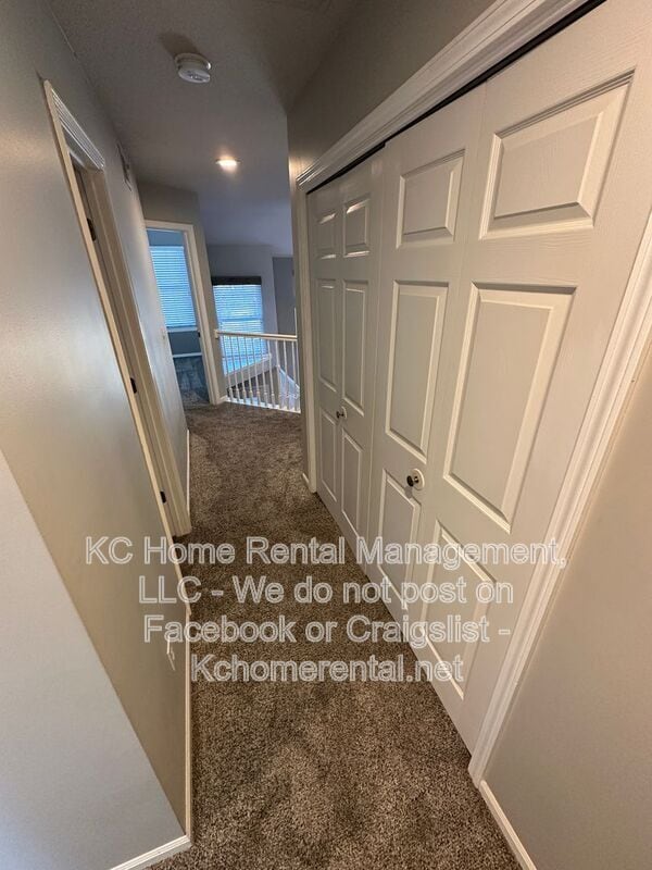 Building Photo - 224 S Huntsman Blvd