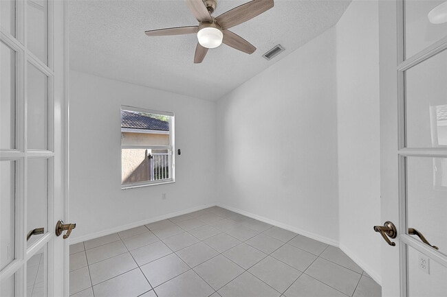 Building Photo - 5361 NW 90th Ave