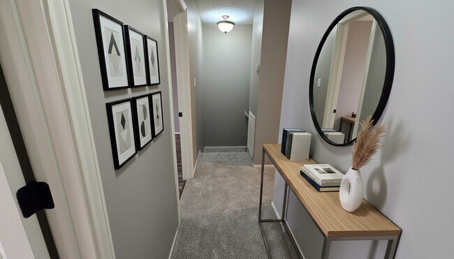 Building Photo - 6430 Bankside Dr