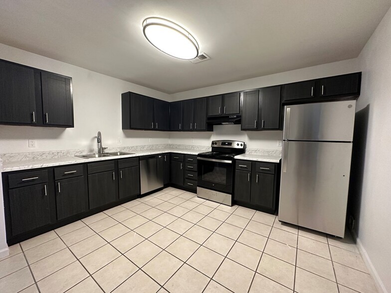 Interior Photo - Fountain Square Apartments