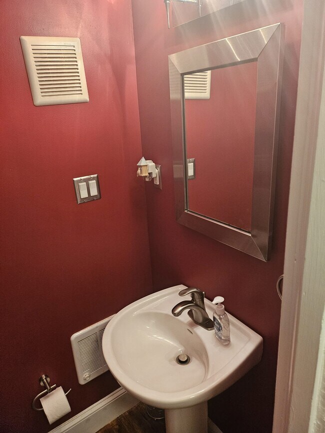 HALF BATH - 15 Overland Ave