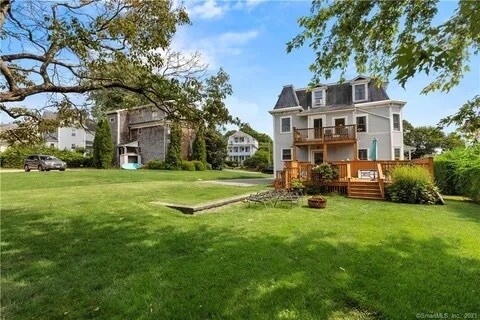 Building Photo - 54 Allen St