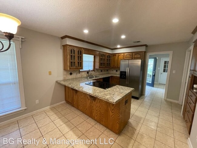 Building Photo - 3 br, 2 bath House - 4331 Christina St