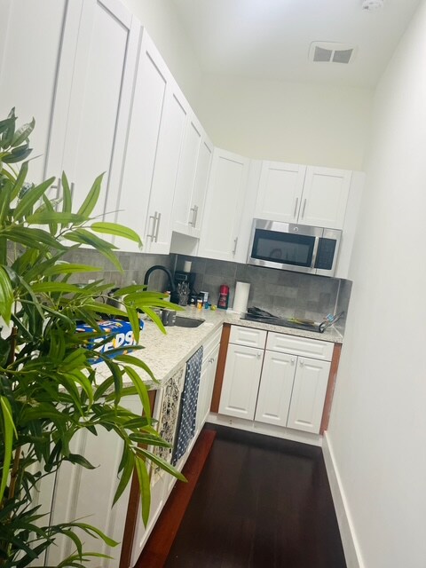 Building Photo - 16400 NW 82nd Ct