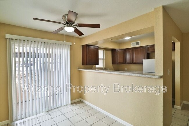 Building Photo - 601 W Rio Salado Pkwy
