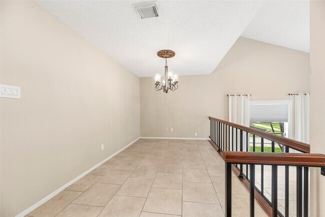 Building Photo - 21431 Park Bend Dr