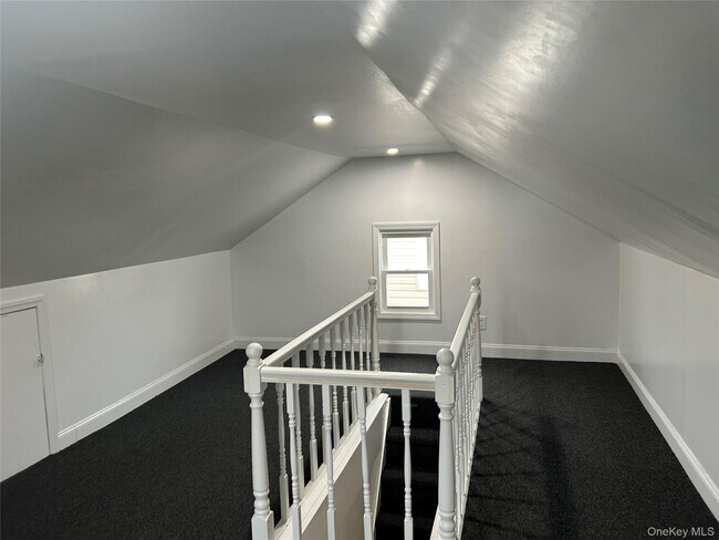 Building Photo - 243-12-243144 144th Ave